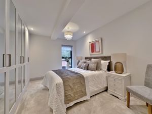 Photo 18- click for photo gallery